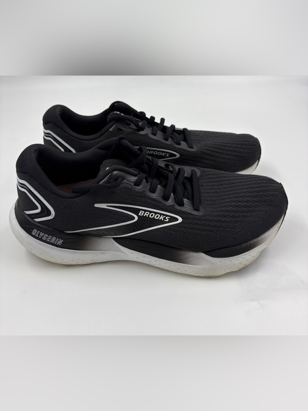 Brooks Glycerin 21 Running Sneakers 11 Black EUC